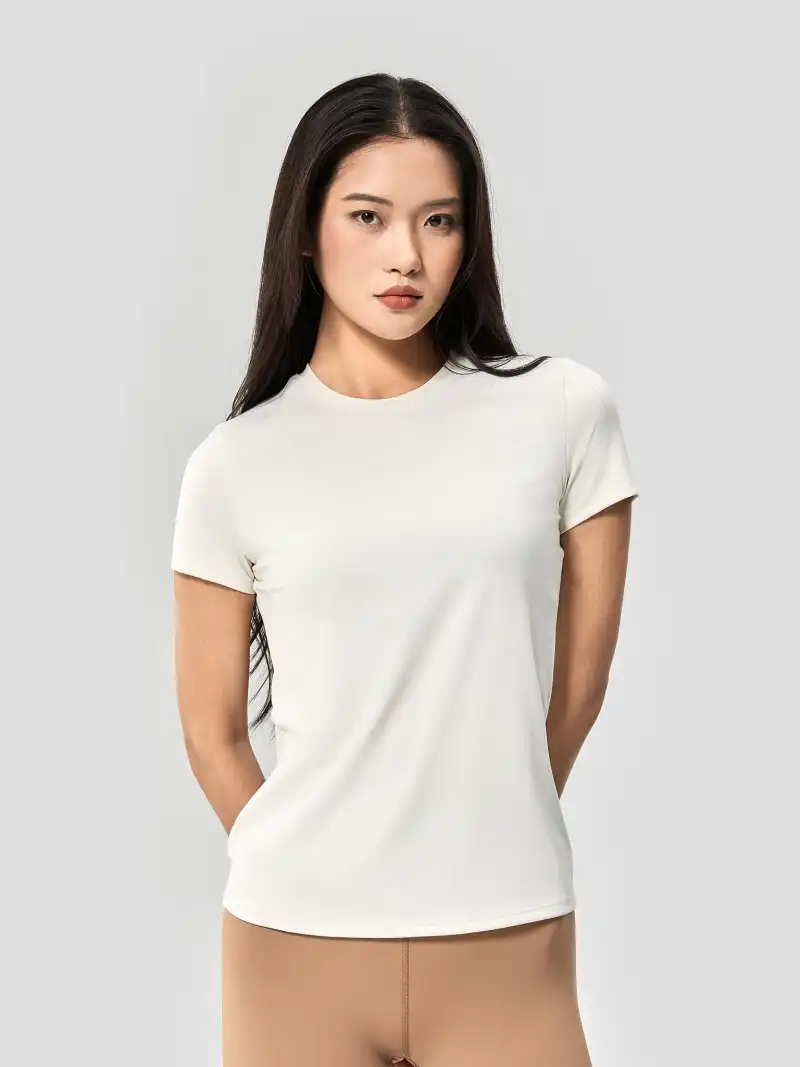 Áo Tshirt Regular Fit Thoáng Khí Với Kiểu Dáng Cơ Bản