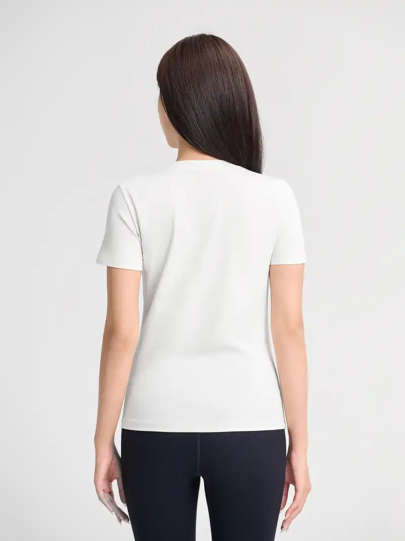 Áo Thun Nữ Dáng Slim Chất Cotton Compact Thoải Mái