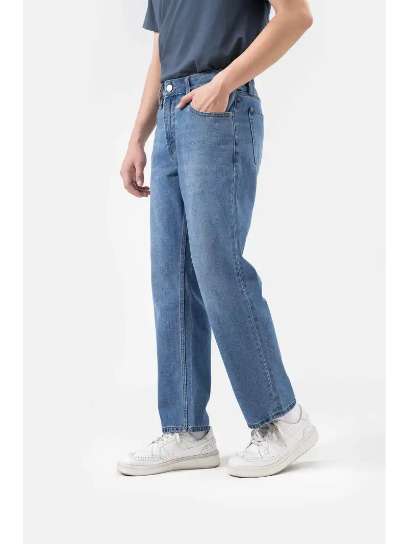 Quần Jeans Nam Basics Dáng Regular Straight Rộng Rãi Cá Tính