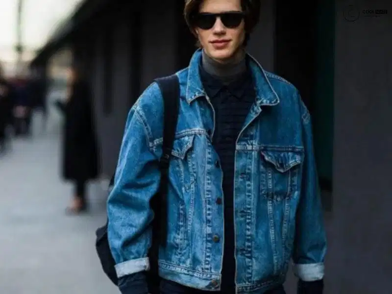 Layering áo len và áo khoác jean Phối đồ layer nhiều lớp với áo khoác bò và áo len