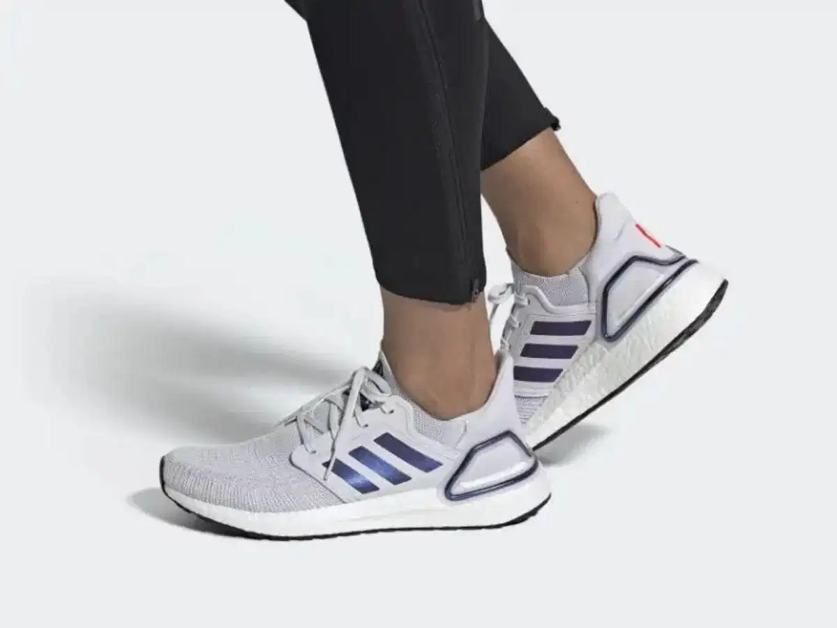 Adidas Ultraboost 20 'Dash Grey' Giày chạy bộ Adidas Ultraboost 20 màu Dash Grey thanh lịch