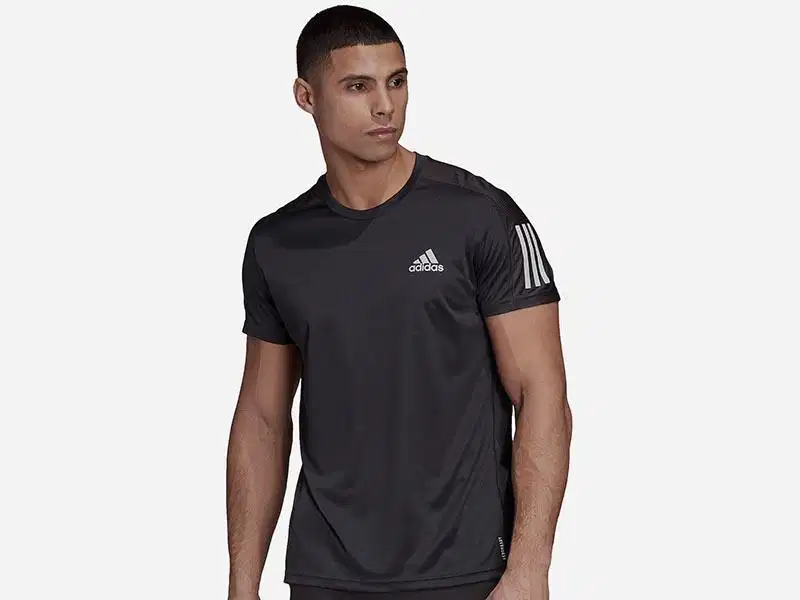 Áo chạy bộ Own the Run của Adidas có độ thoáng khí cao