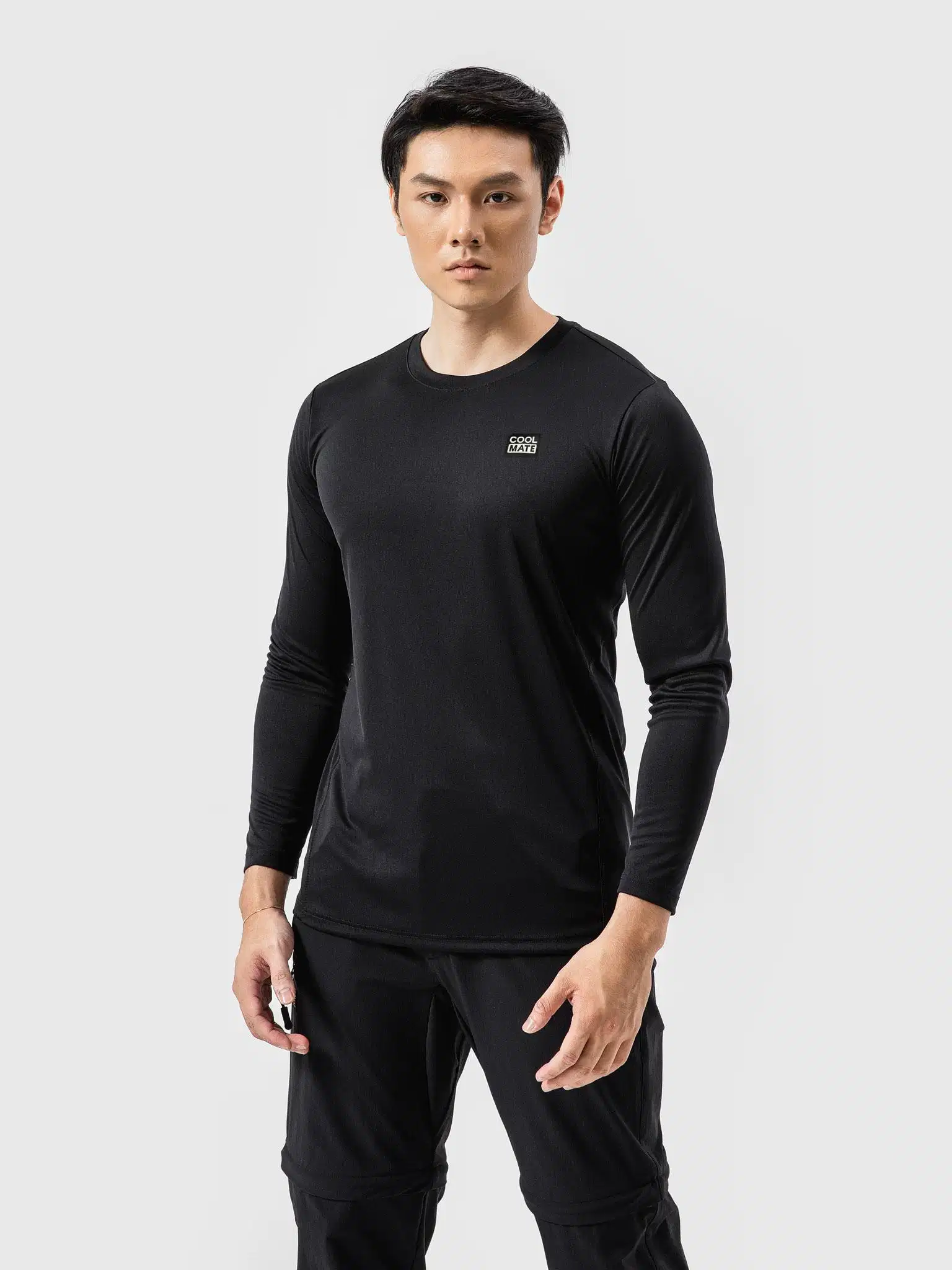 Áo Dài Tay Thể Thao Slim Fit