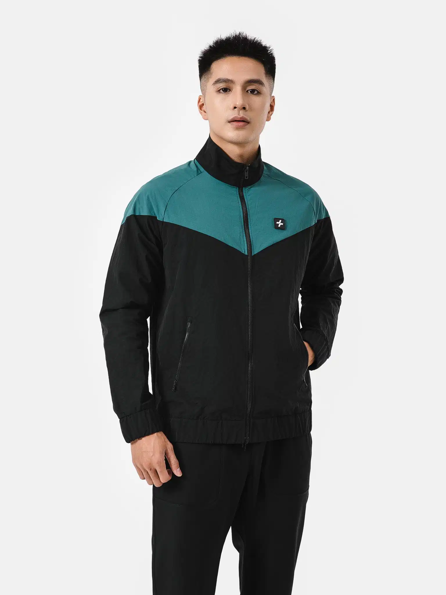 Chất liệu vải ngoài cản gió cho trang phục thu đông