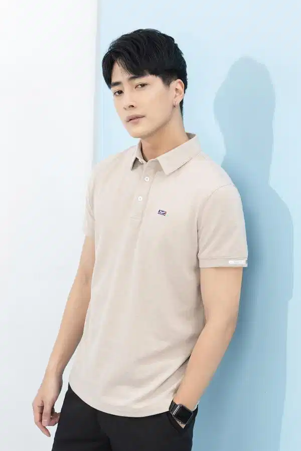 Áo polo là món đồ linh hoạt trong tủ đồ mùa hè của nam giới