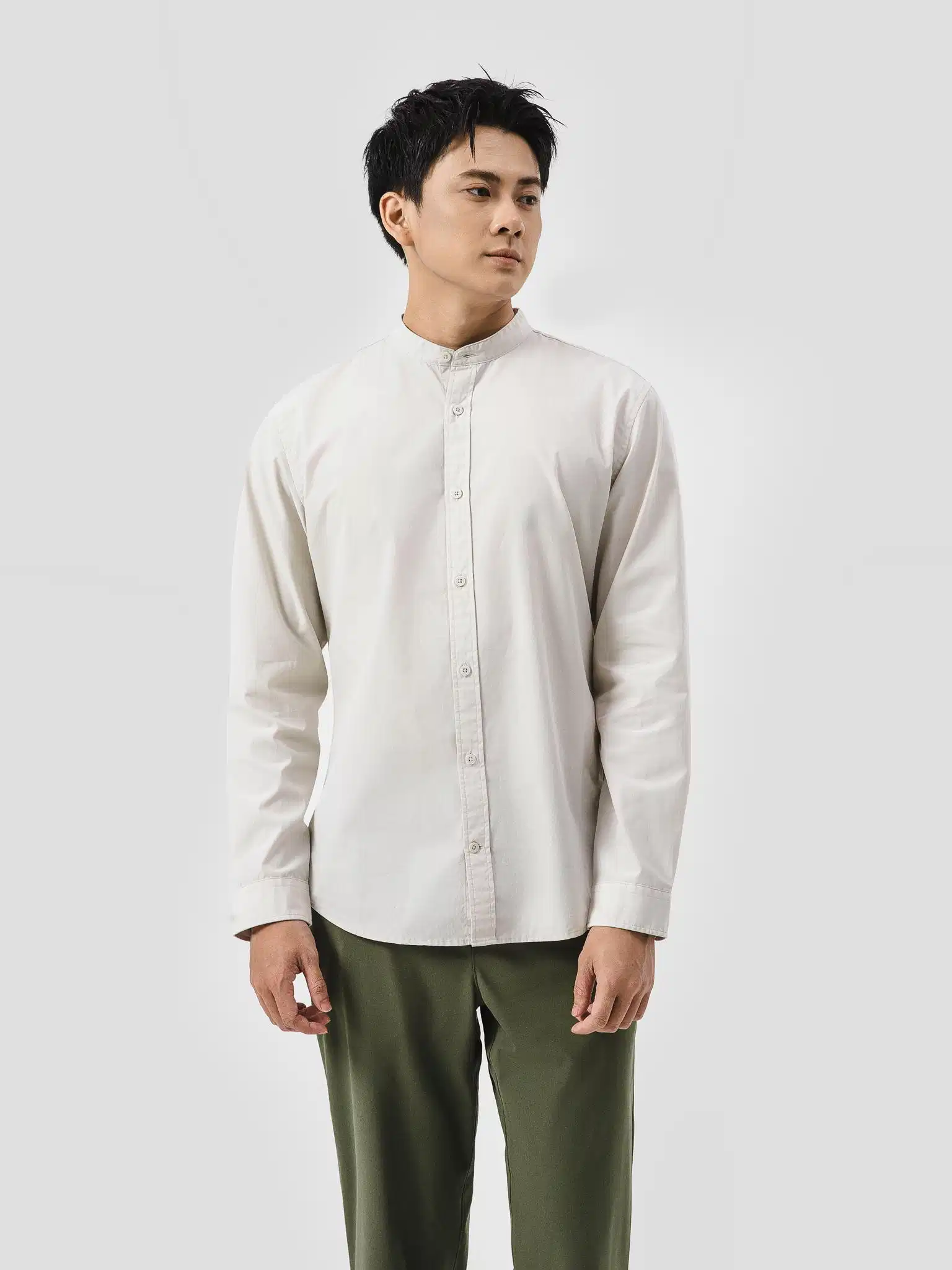 Áo sơ mi cổ tàu phom dáng hiện đại Áo sơ mi cổ tàu phom dáng hiện đại