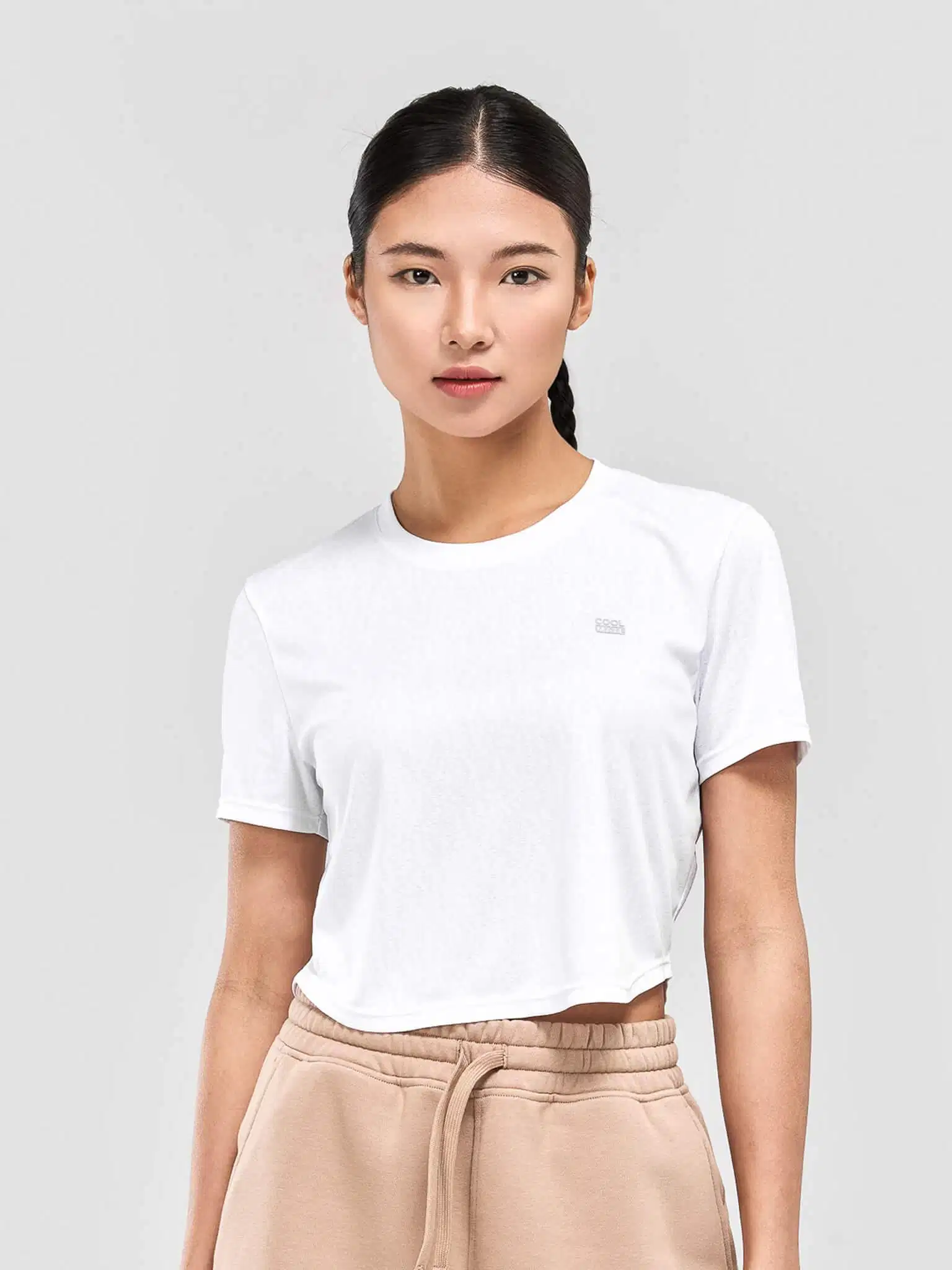 Áo thể thao dáng lửng chất liệu siêu nhẹ