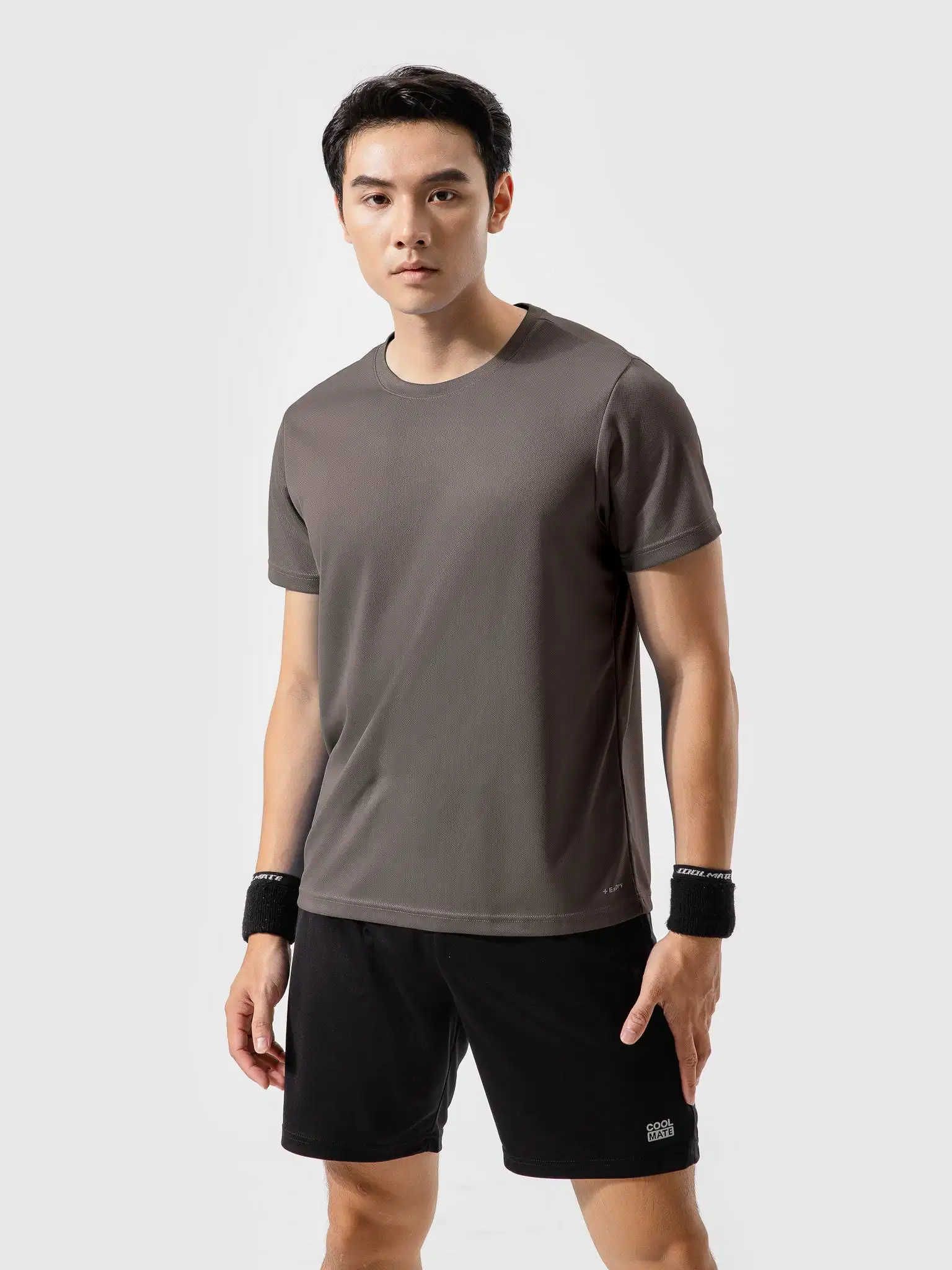 Dòng áo thun thể thao nam Nobi Fashion Basics Dòng áo thun thể thao nam Nobi Fashion Basics