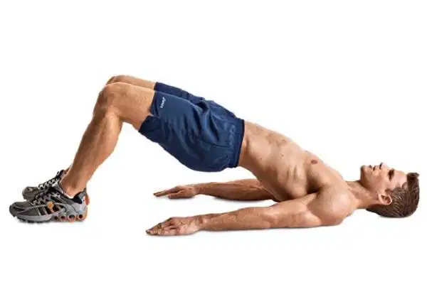 Bài tập Plank 1 tay, 1 chân Bài tập Plank 1 tay 1 chân thăng bằng cơ lưng xô