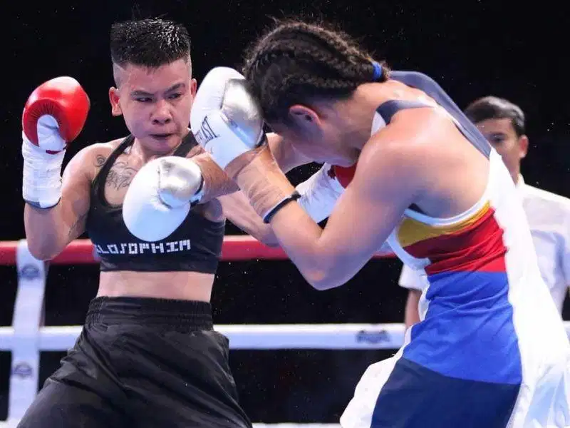 Nguyễn Thị Thu Nhi giành đai vô địch thế giới WBO