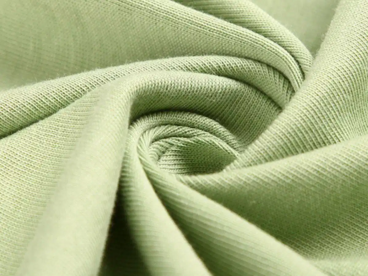 Các loại vải cotton, linen, modal với bề mặt thoáng khí Bề mặt các loại vải cotton linen và modal dùng trong trang phục mùa hè
