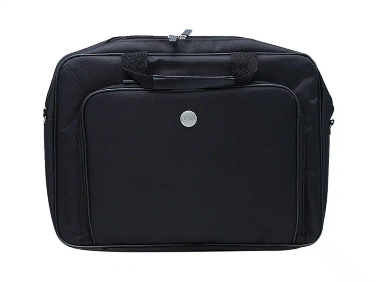 Cặp laptop là phụ kiện không thể thiếu của dân công sở Cặp laptop nam cho công việc và tài liệu