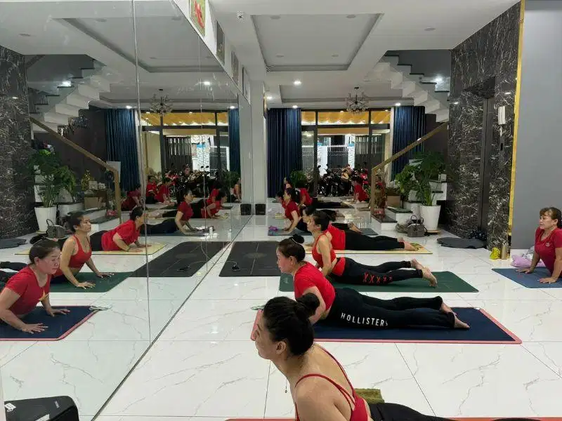 Lớp học tại Chang House Yoga Cát Lái