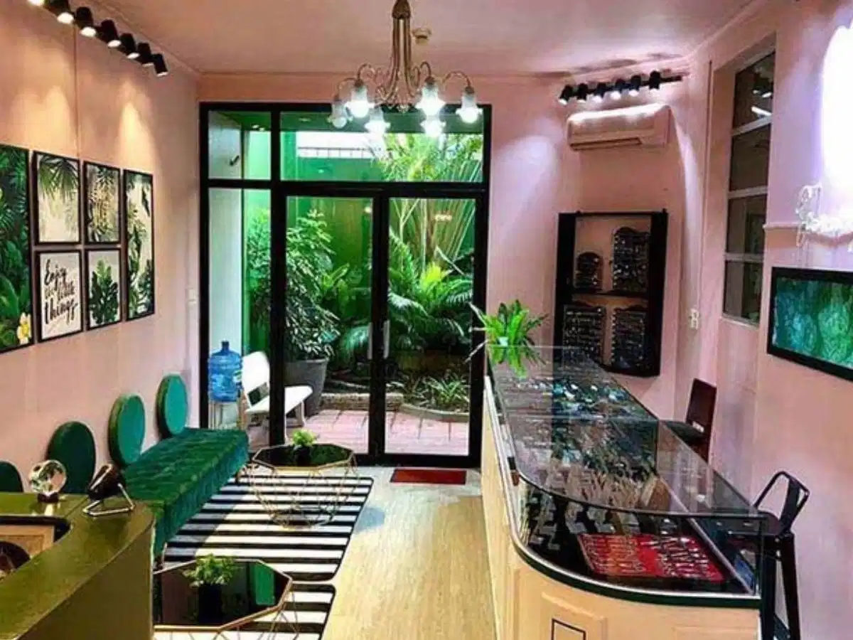 Các mẫu khuyên tai chất liệu titanium chuẩn y khoa tại Piercing World Các mẫu khuyên tai chất liệu titanium chuẩn y khoa tại Piercing World