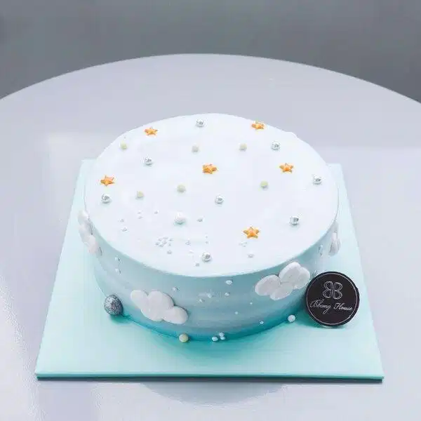 Bánh kem trang nhã dành cho buổi tối 8/3 ấm cúng