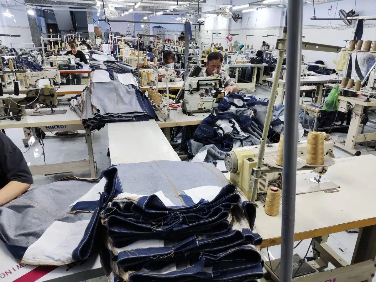 Các công đoạn chính để tạo ra quần jean