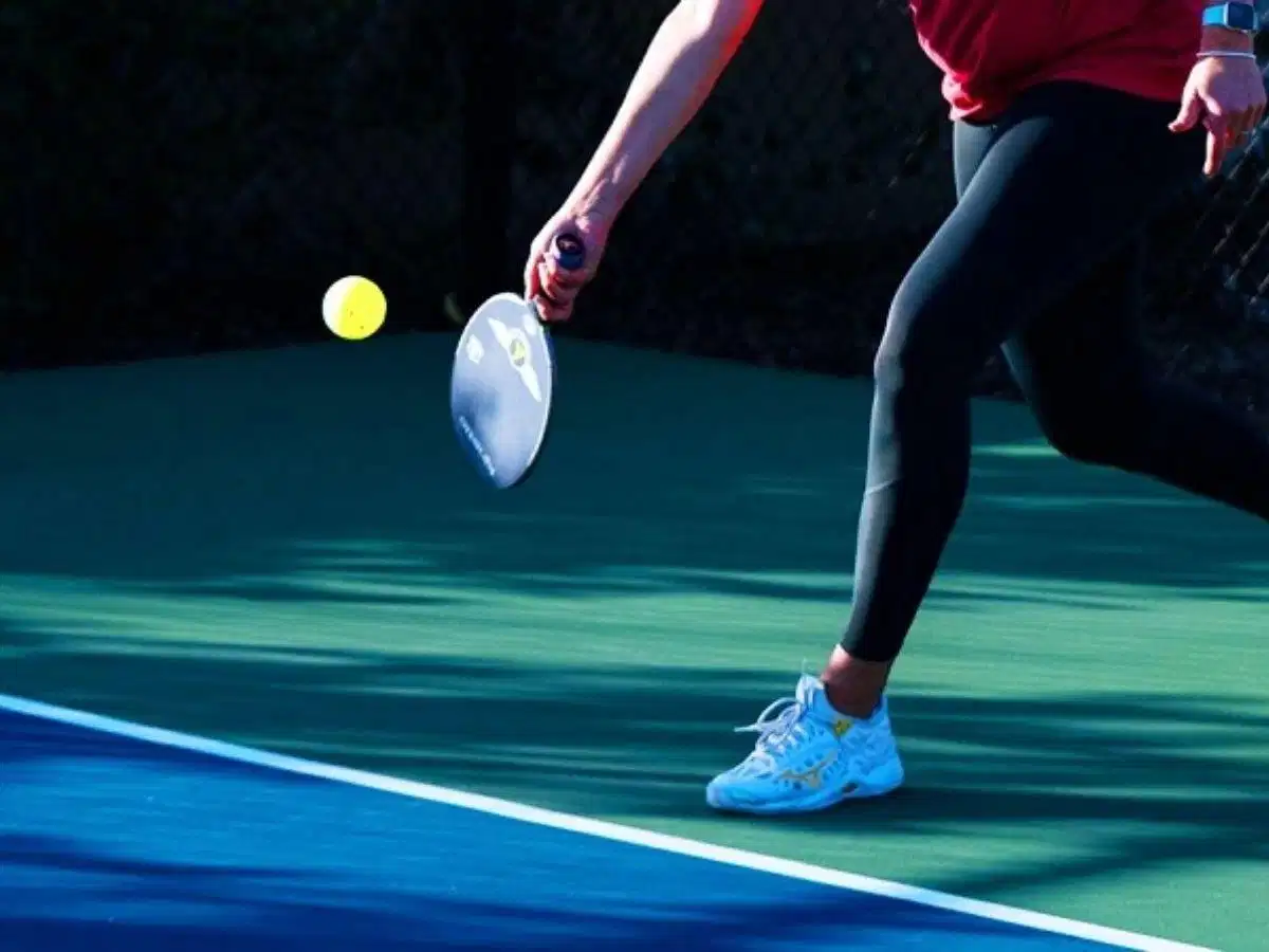 Cú đánh Forehand (Thuận tay) Cú đánh Forehand (Thuận tay)