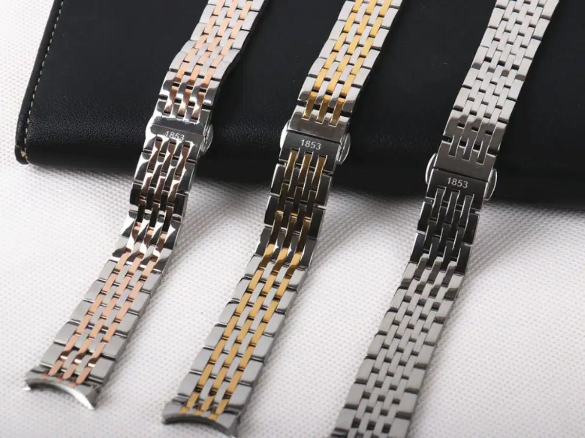 Dây đeo kim loại đặc của Tissot với khớp nối chắc chắn