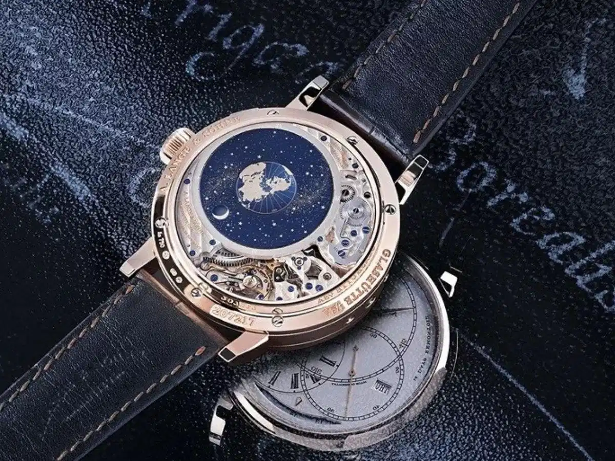 Đồng hồ Moonphase được xem là biểu tượng của sự lãng mạn Đồng hồ Moonphase được xem là biểu tượng của sự lãng mạn