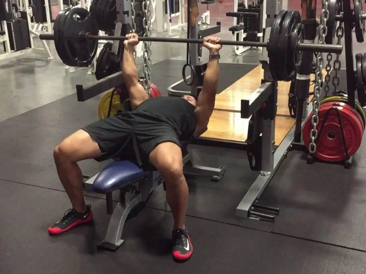 Dumbbell Dead Stop Press Dumbbell Dead Stop Press