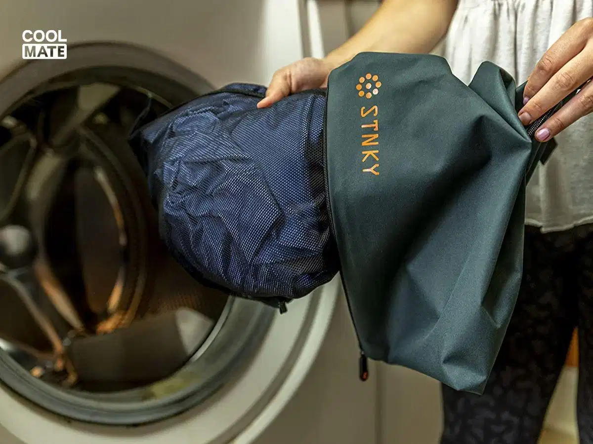 Giặt máy áo khoác dạ khi nhãn sản phẩm cho phép Giặt máy áo khoác dạ khi nhãn sản phẩm cho phép