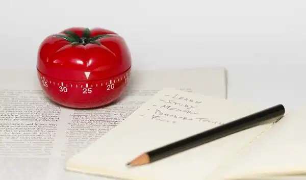 Francesco Cirillo, người phát triển phương pháp Pomodoro Francesco Cirillo, người phát triển phương pháp Pomodoro