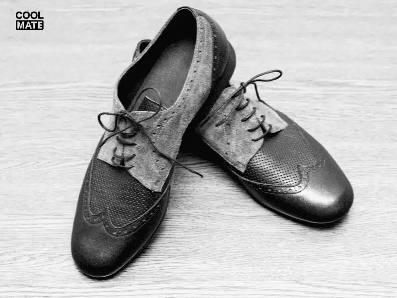 Giày Derby Wingtips với thiết kế mũi giày độc đáo Giày Derby Wingtips với thiết kế mũi giày độc đáo