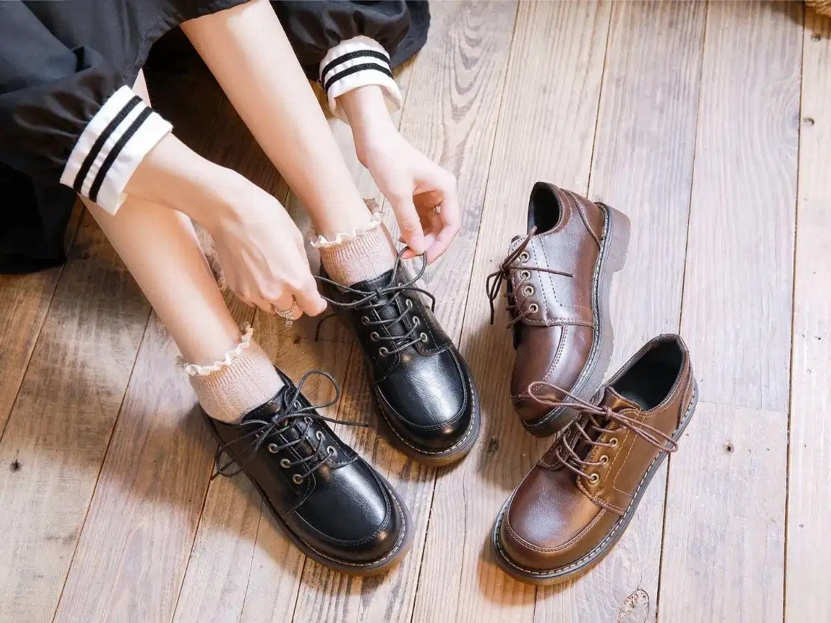 Giày Oxford nữ phối cùng đồng phục học sinh Giày Oxford nữ phối cùng đồng phục học sinh