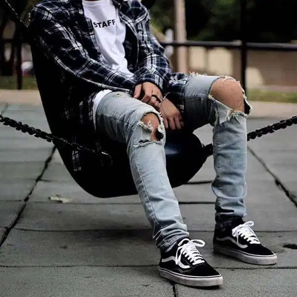 Giày sneaker Vans Giày sneaker Vans thiết kế tối giản dành cho dân trượt ván