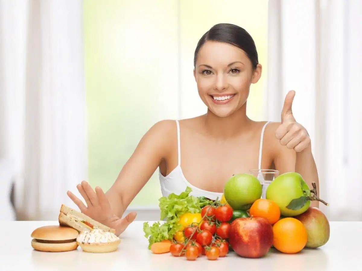 Ưu tiên chế độ ăn cân bằng và hạn chế rượu bia trong thời gian phục hồi Ưu tiên chế độ ăn cân bằng và hạn chế rượu bia trong thời gian phục hồi