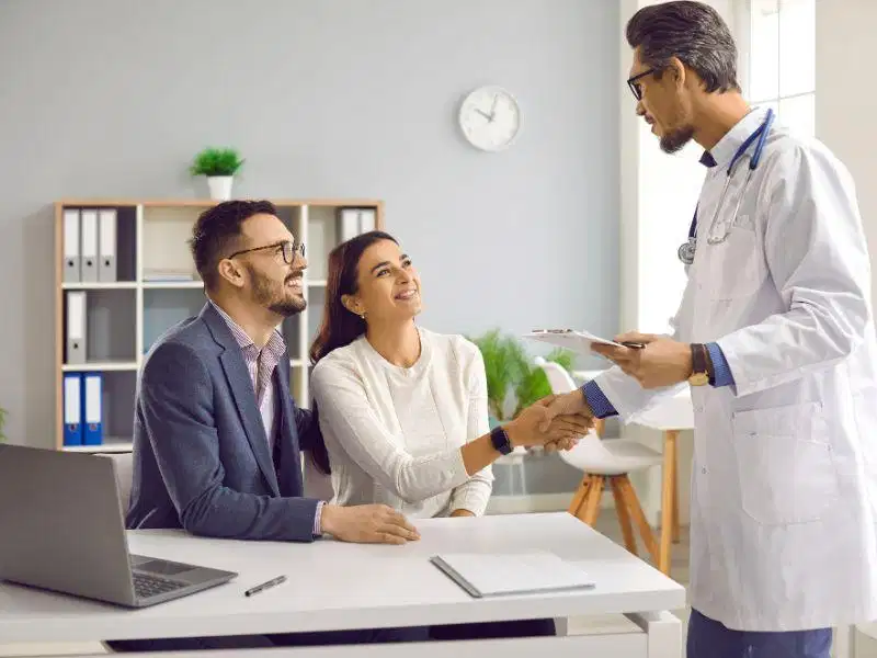 Theo dõi tiến độ siết cơ khoa học Tư vấn kế hoạch luyện tập và dinh dưỡng bài bản