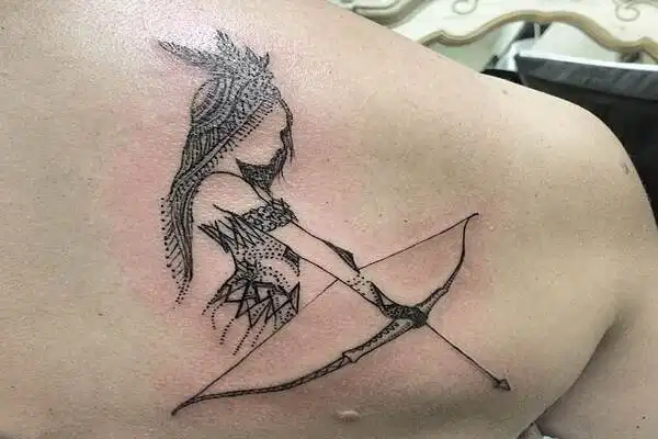 Hình xăm cung Nhân Mã linework Hình xăm cung Nhân Mã linework