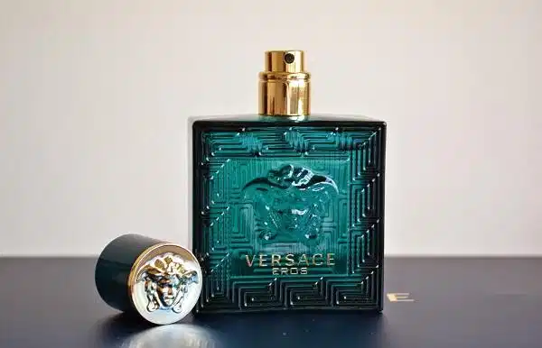 Tầng hương cuối ngọt ngào của Versace Eros