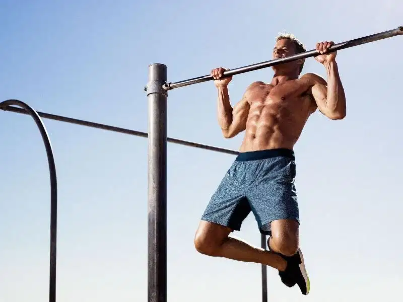 Hướng dẫn tập bài Pull-ups Hold Bài tập giữ tĩnh trên xà Pull-ups Hold rèn luyện sức bền