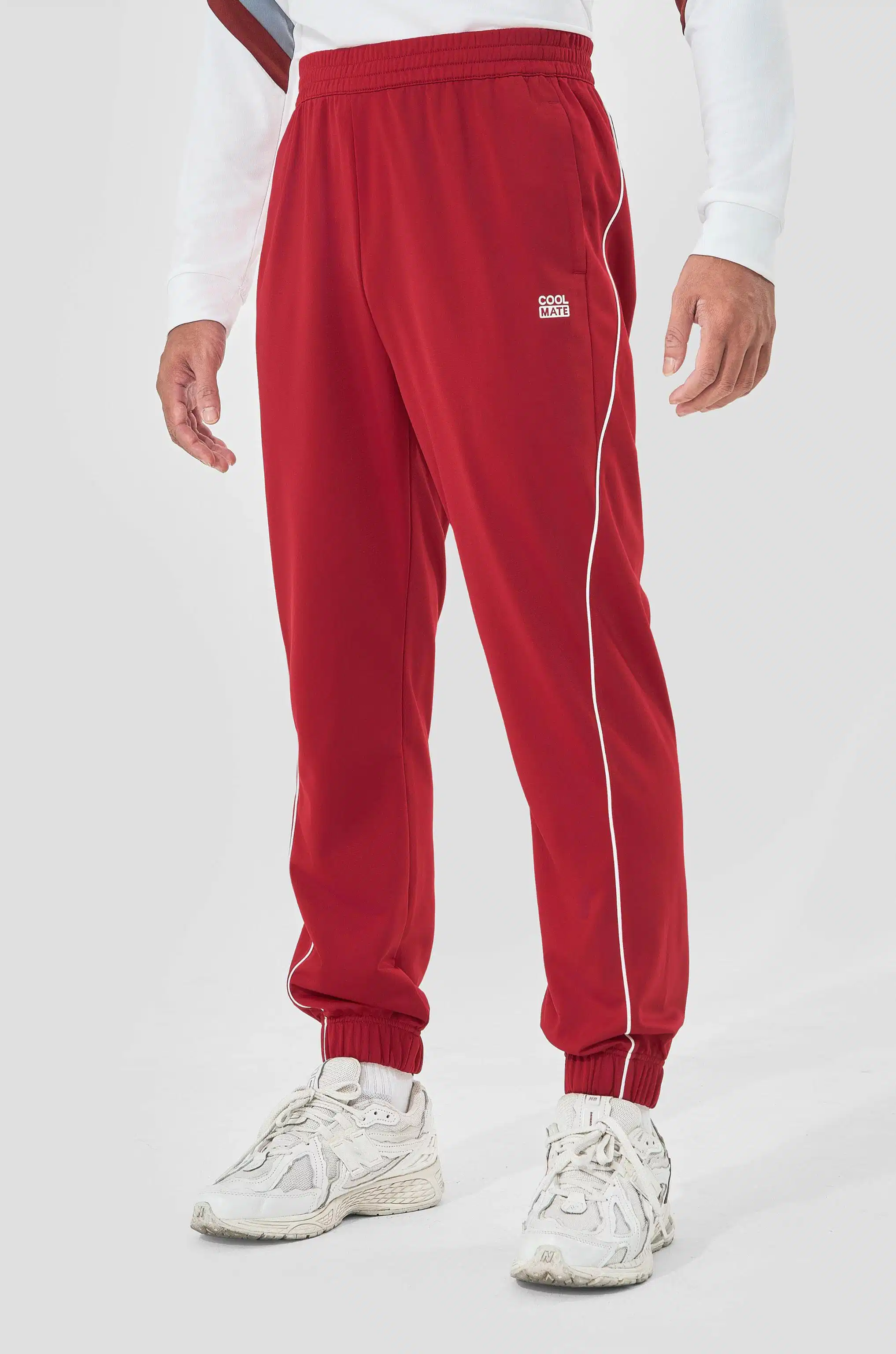 Quần jogger thể thao chứa sợi co giãn phục vụ vận động linh hoạt Quần jogger thể thao chứa sợi co giãn phục vụ vận động linh hoạt