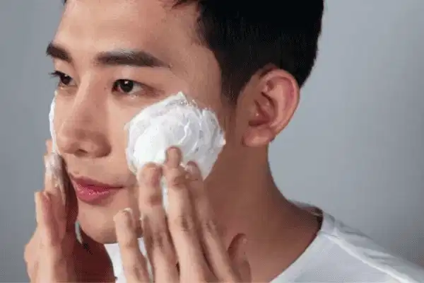 Kem rửa mặt là gì? Tại sao kem rửa mặt dần trở thành xu thế hiện nay