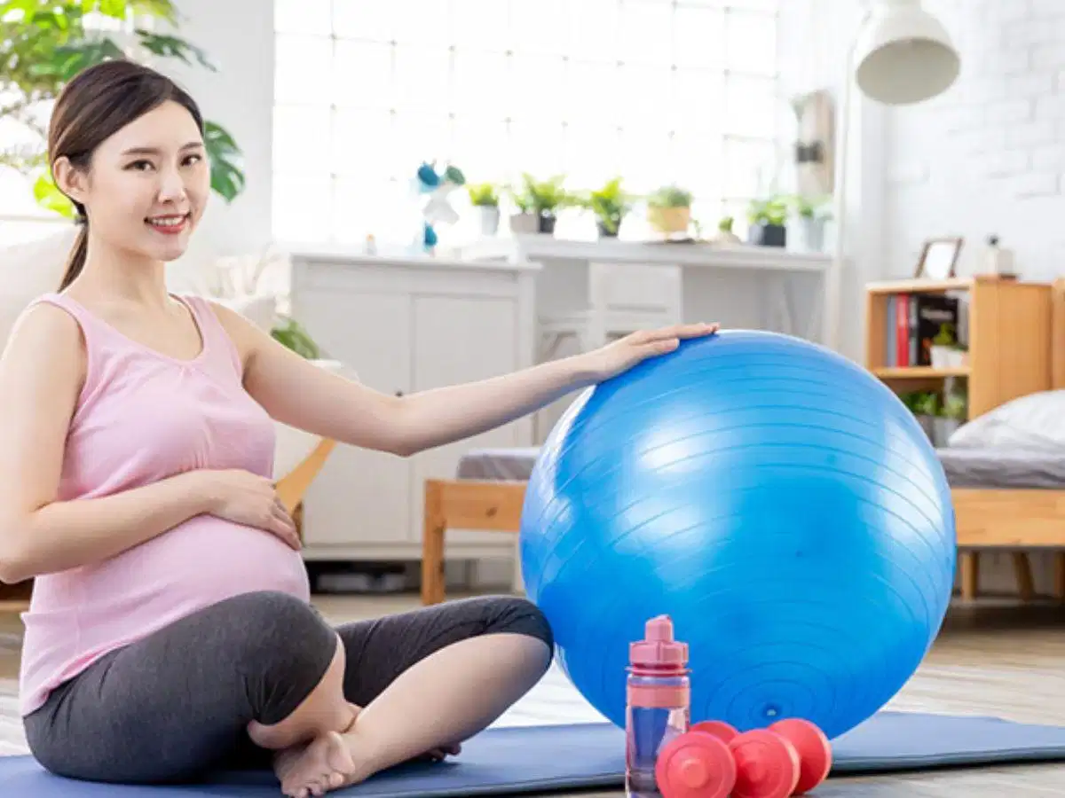 Không phải ai cũng có thể tập luyện tư thế bọ cạp trong yoga Không phải ai cũng có thể tập luyện tư thế bọ cạp trong yoga