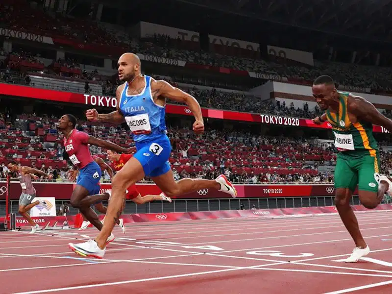 Kỹ thuật chạy 100m và bài tập tăng tốc Hướng dẫn kỹ thuật chạy 100m đúng kỹ thuật và các bài tập tăng tốc