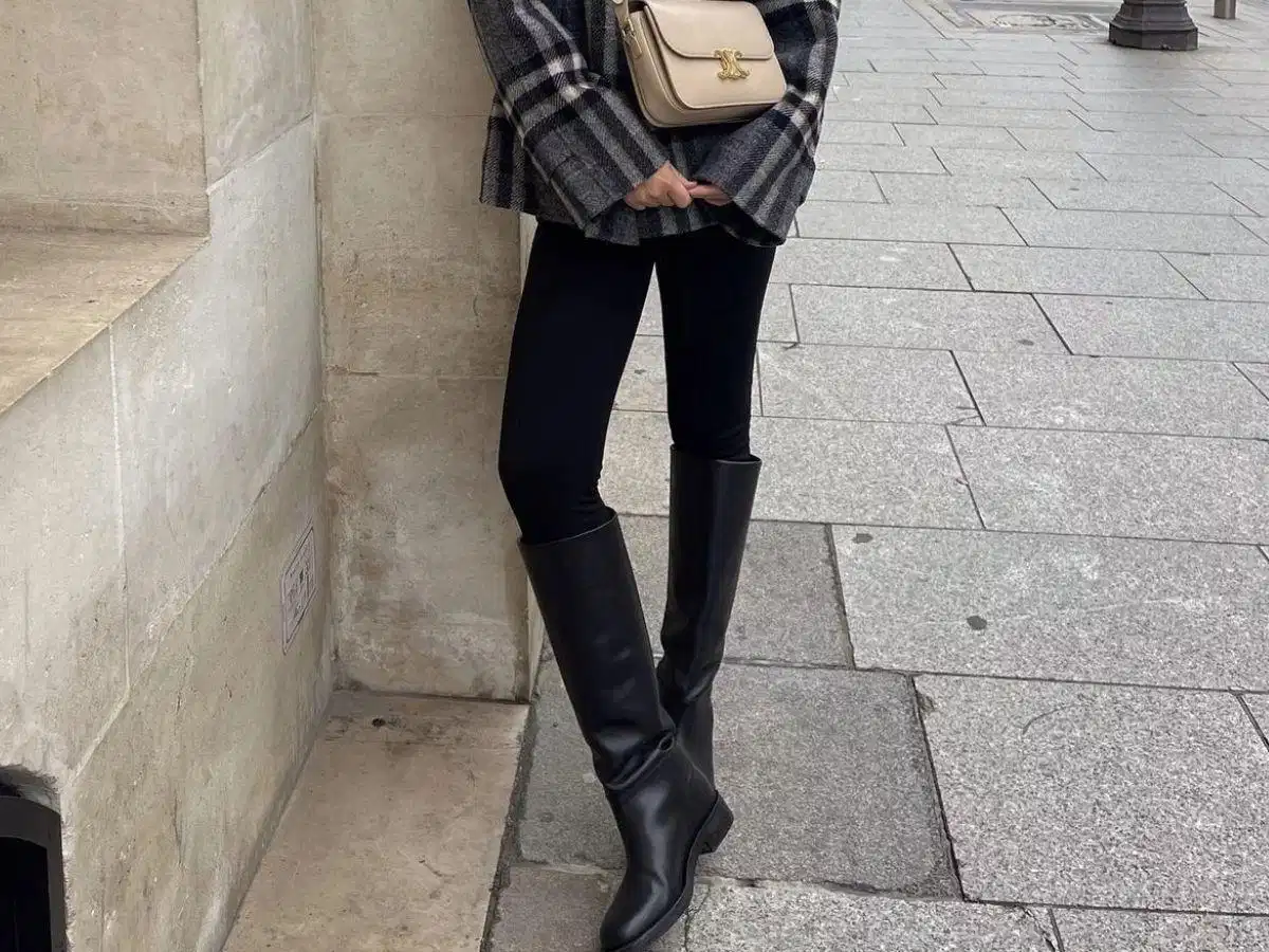 Quần legging phối với boot cao đến gối đế bệt Quần legging phối với boot cao đến gối đế bệt