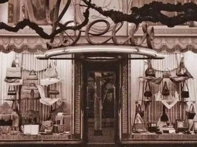 Di sản chế tác da thủ công của LOEWE Thương hiệu LOEWE với di sản chế tác da lâu đời tại Tây Ban Nha