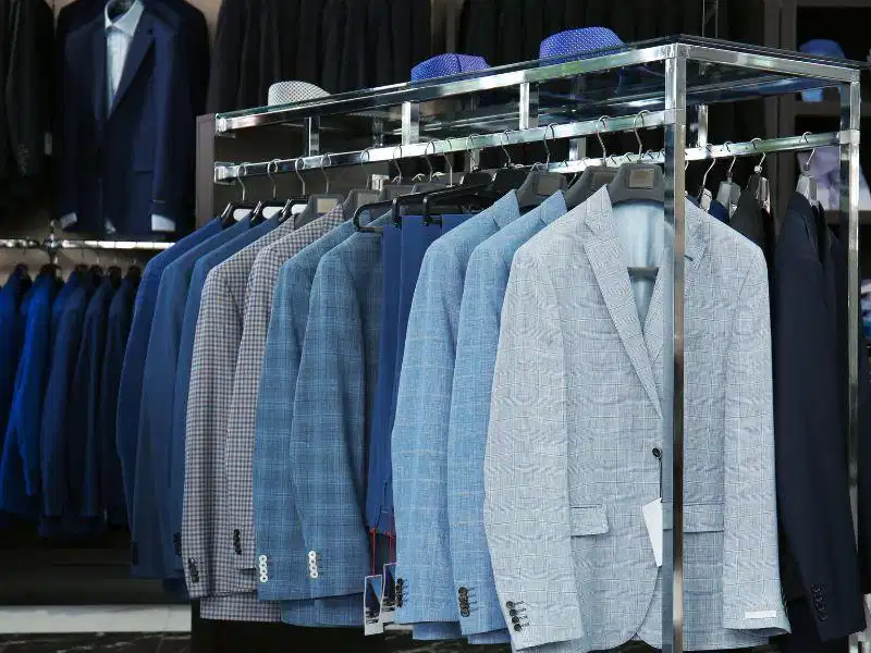 Lựa chọn chất liệu blazer phù hợp Lựa chọn chất liệu blazer phù hợp mùa hè