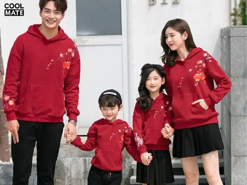 Đồng phục gia đình mùa đông kiểu dáng sweater cổ tròn tối giản