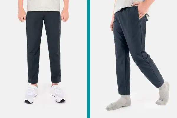 Quần xám dáng thể thao phối áo thun xám