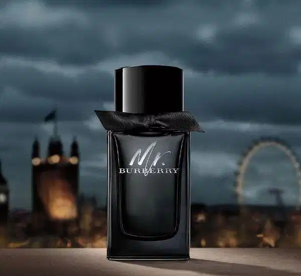 Mr Burberry EDP - Hương thơm mạnh mẽ, gợi cảm Mr Burberry EDP - Hương thơm mạnh mẽ, gợi cảm