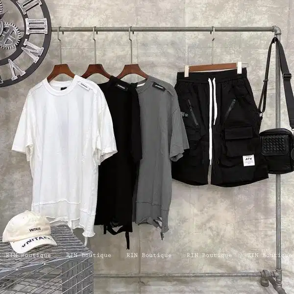 Phom dáng áo oversize màu trơn dễ phối đồ
