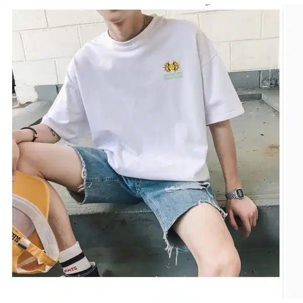 Cách áo oversize tạo nên sự phóng khoáng cho trang phục thường ngày