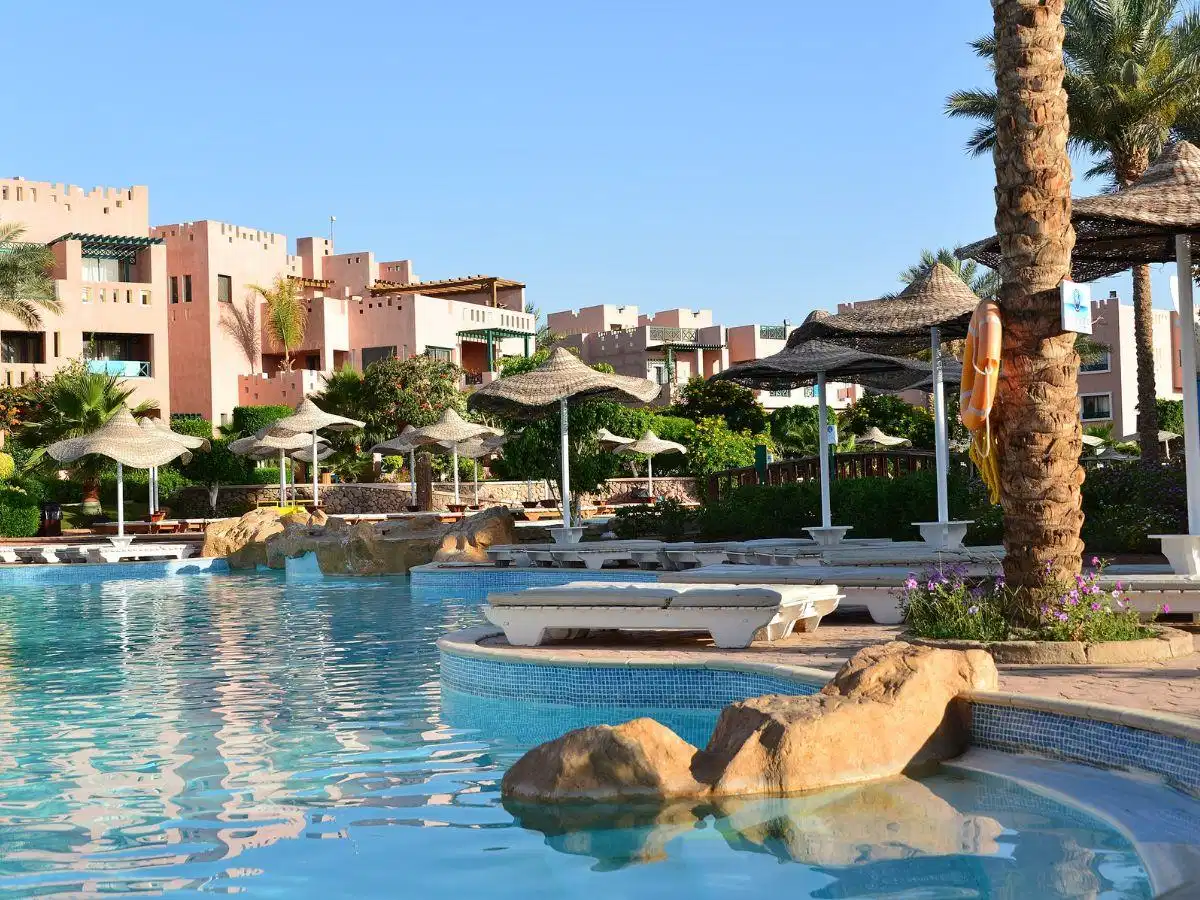 Nếu San Alfonso del Mar gây ấn tượng, thì City of Stars đã nâng sự kỳ vĩ lên một tầm cao mới Hồ bơi khổng lồ City of Stars giữa sa mạc Sharm El Sheikh