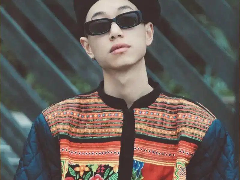Rapper Double2T đưa từ ngữ dân tộc à lôi vào âm nhạc