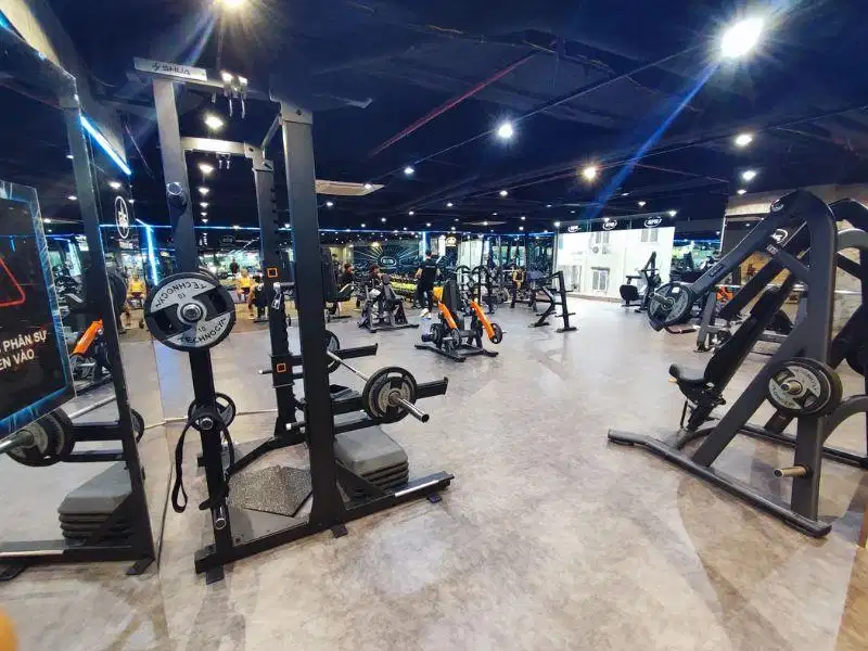 Phòng tập EMS Fitness & Yoga Không gian phòng tập EMS Fitness and Yoga Minh Khai
