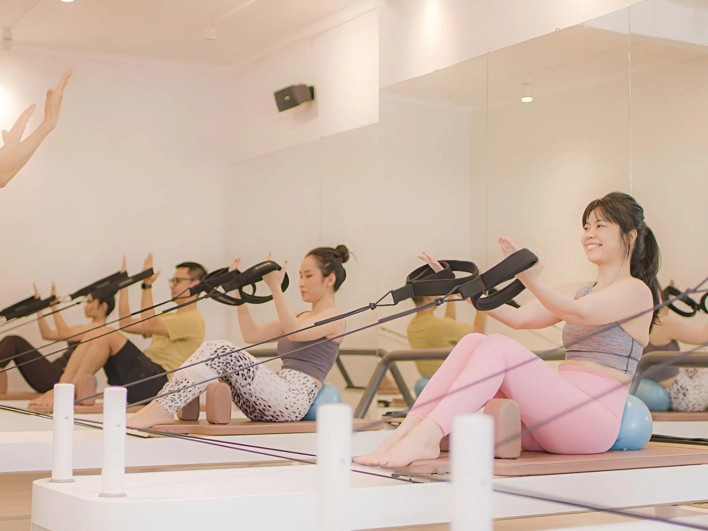 Pilates phù hợp với nhiều đối tượng Sự phù hợp của Pilates cho người cao tuổi và phụ nữ